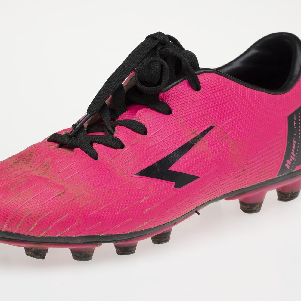 Turf boot